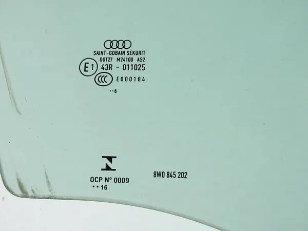 Oikea etusivuikkuna Audi A4 B9 OEM 8W0845202 AS2 image 3