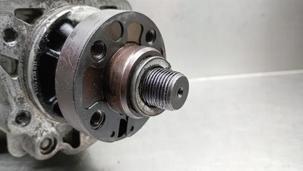 Brandstofpomp Opel Astra Vectra Zafira 2.0 DTI OEM 90501100 image 2