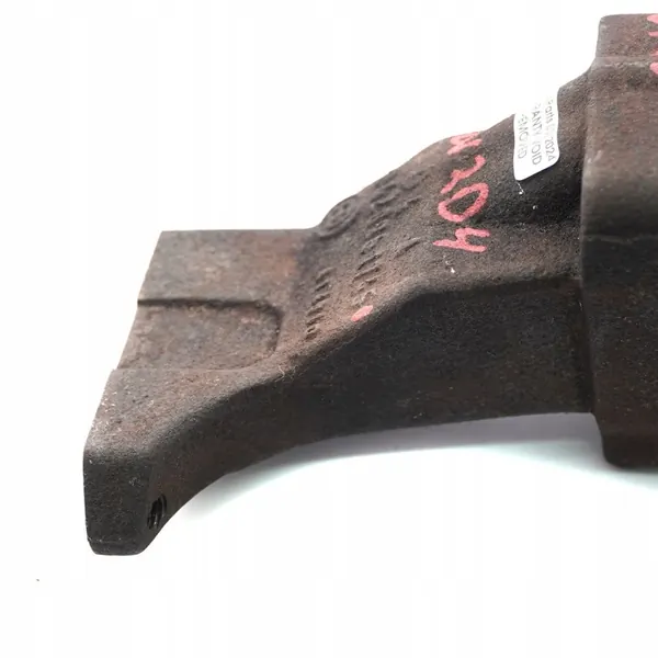 Mercedes W204 Diesel OM642 Turbocharger Mount A6420961745 image 7