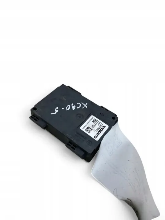 Volvo XC90 2018 Dodehoekmodule OEM 31665693 image 4