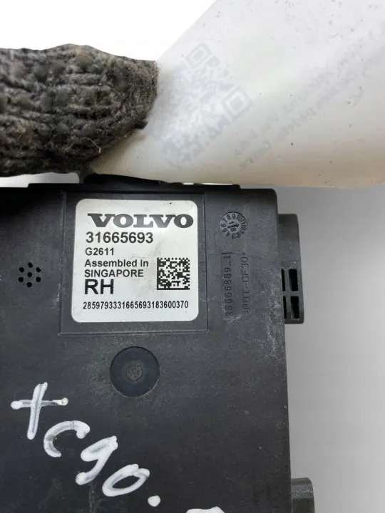 Volvo XC90 2018 Dodehoekmodule OEM 31665693 image 8