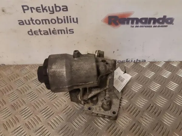 Ölfilterhalterung OEM 070115389D für VW Transporter image 3