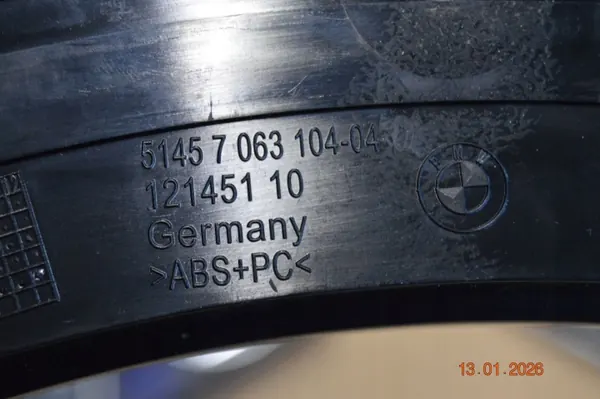 BMW E60 Getränkehalter OEM 7063104 - Gebraucht image 5