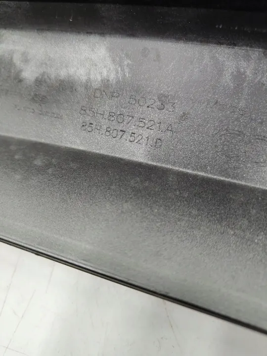 Audi Q6 e-tron Takapuskurin Lista OEM 85H807521A image 10