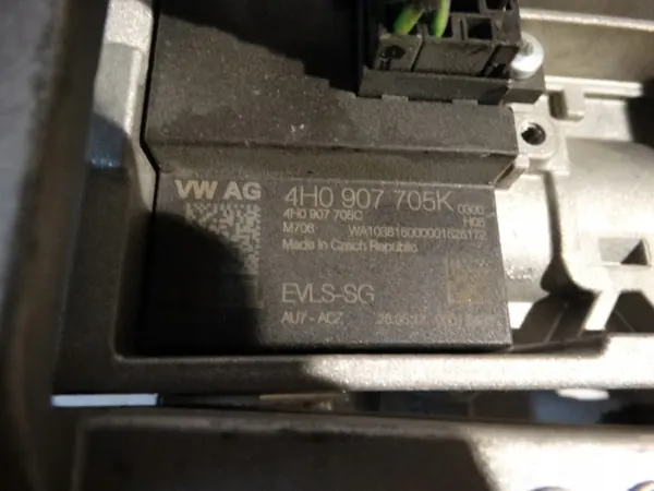 OEM 97034700732 ohjauspylväs Porsche Panamera 970:lle image 4