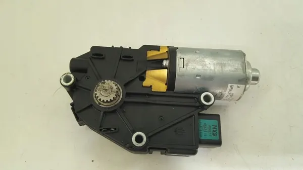 Moteur de toit ouvrant OEM 91205EB30A pour Nissan Pathfinder R51 image 3