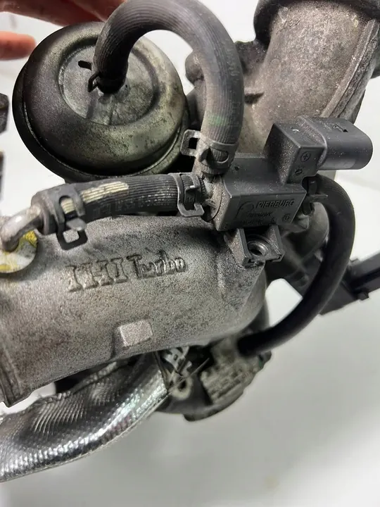 Imupumppu Audi TT TTS Mk2 2008 06J145702S image 10