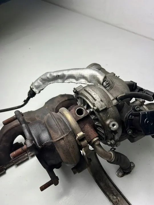 Imupumppu Audi TT TTS Mk2 2008 06J145702S image 7