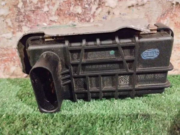 Turboactuator OEM 6NW009550 voor VW Touareg 3.0 TDI image 5