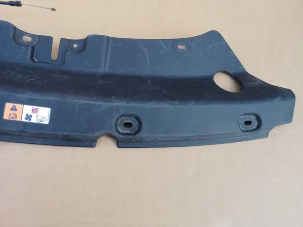 FORD KUGA MK2 13-16 Övre vindrutetorkarlock OEM image 3