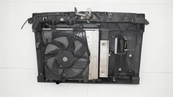 OEM 360186490 Etuhihna Citroen C3 II 2009-2012 image 4
