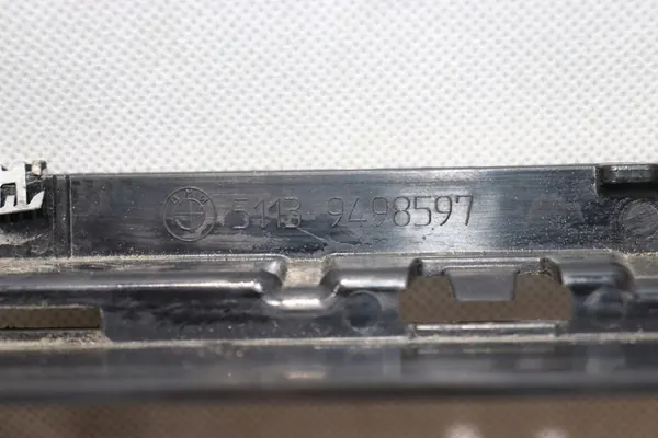 Griglia Centrale Anteriore BMW 5 G30 G31 OEM image 6