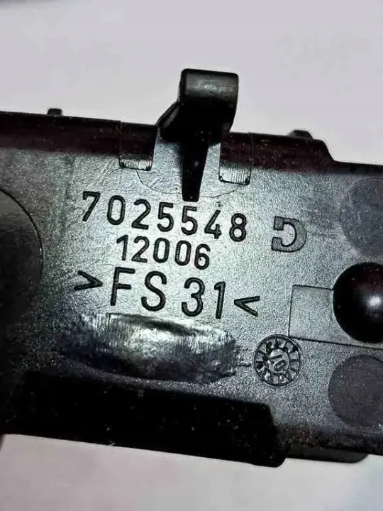 Cenicero BMW OEM 12006 para Serie 7 E65/E66/E67 image 3
