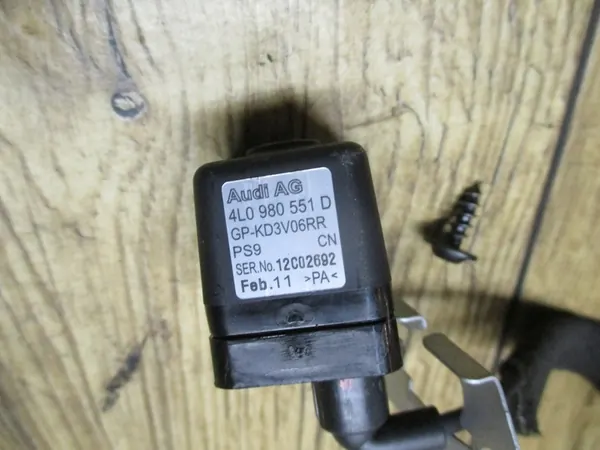 CAMÉRA DE RECUL AUDI Q7 A6 C6 A8 D3 A3 A5 4L0980551B image 3