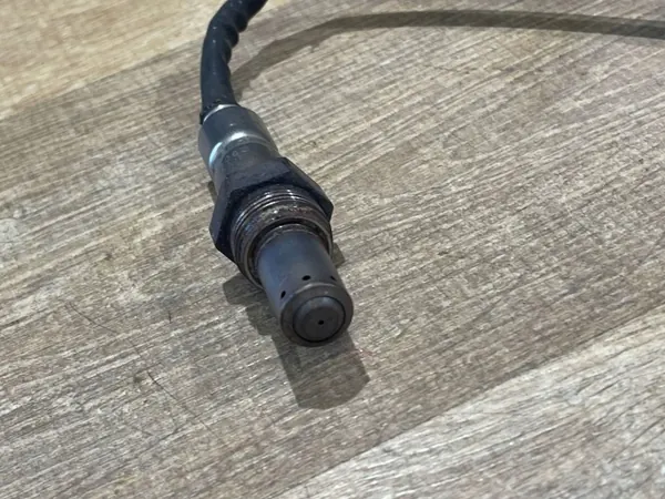 Sensor Lambda OEM HJ325J299BD para Land Rover Jaguar image 3