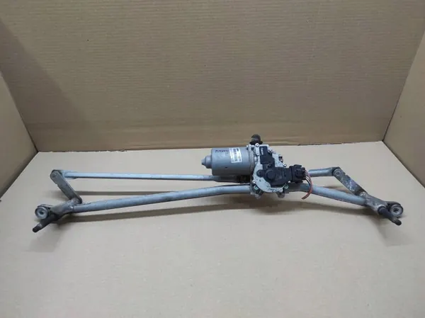 OEM 8200734788 Mécanisme d'essuie-glace avec moteur Renault Master III image 2