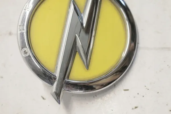 Takaluukun kahva Opel Astra J GTC image 3