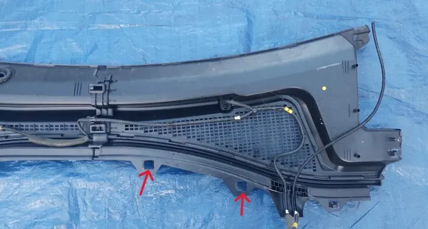 Fiat Grande Panda buitenste voorruitafdichting OEM 9859404680 NR2 image 6
