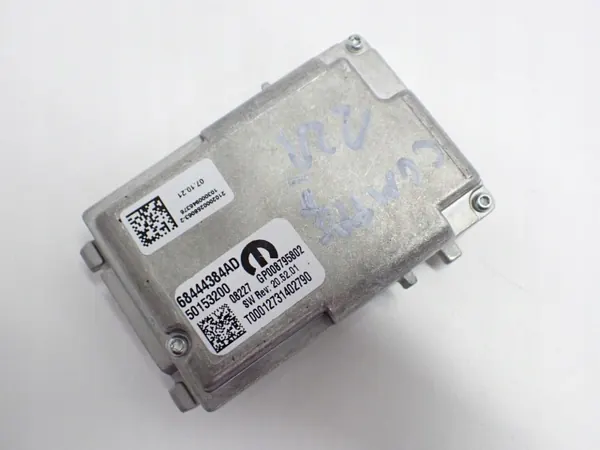 Sensor de câmera radar OEM 50153200 68444384AD Jeep image 3
