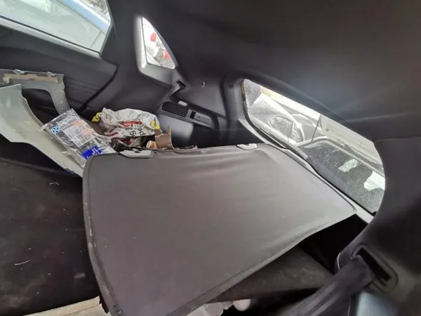 Ford Kuga takavasemman oven lukko OEM dot211m94as3 image 9