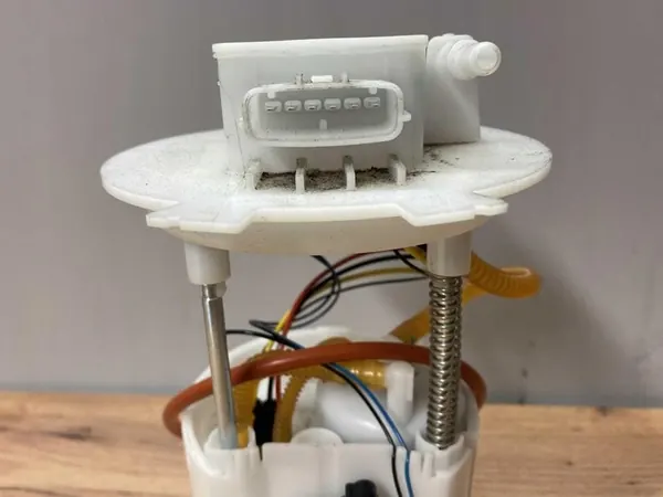 BOMBA DE COMBUSTÍVEL RENAULT AUSTRAL 1.2 E-TECH 17290 5294R image 5