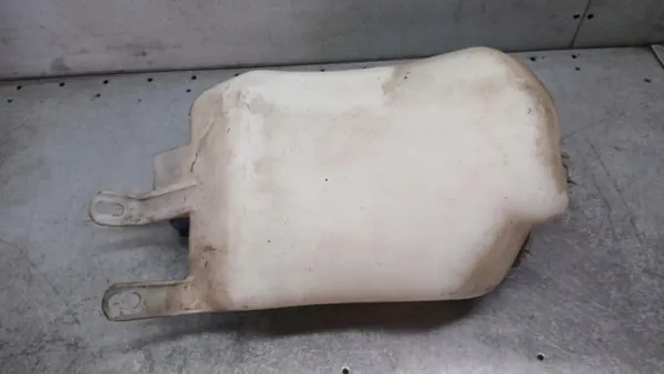 Réservoir lave-glace Alfa Romeo 156 1.9JTD 02-07 VOLVOMAR-145183 image 4