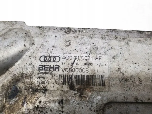 Refroidisseur d'huile d'occasion OEM 4G0317021AF Audi A6 Allroad image 4