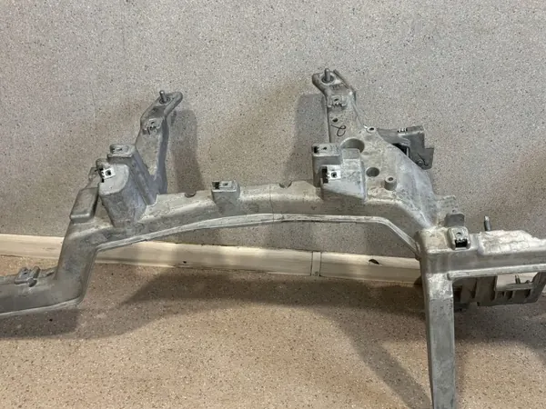 BMW M5 F90 2018 dashboardframe OEM 9297644 image 10