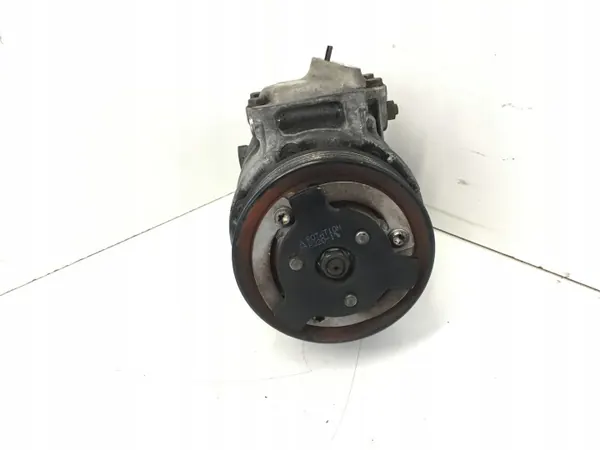 Compressor A/C VW usado OEM 1K0820859F - Skoda OE image 3