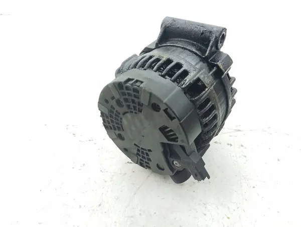Mini Cooper Countryman R60 2014 Alternator F560565 image 3