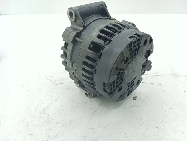 Mini Cooper Countryman R60 2014 Alternator F560565 image 9