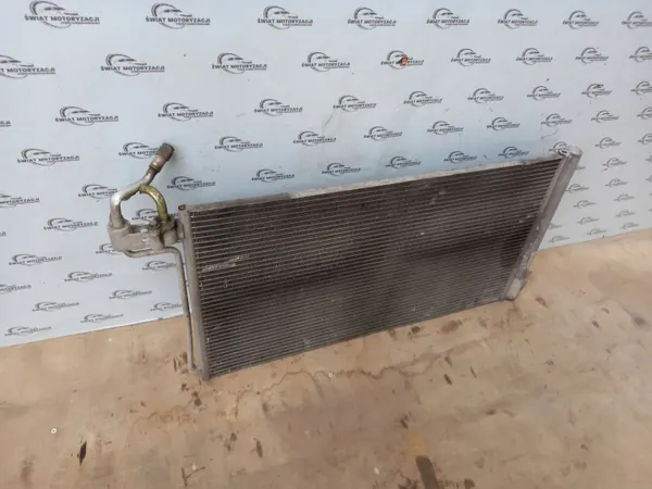 Condensador AC CITROEN C5 II 2.0 HDI 08r Peça OEM image 6