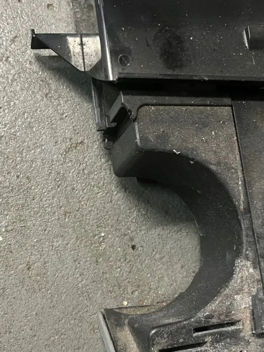 Porte-gobelets double et cendrier VW T5 2.5 TDI OEM image 6