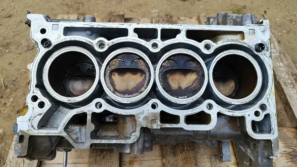 Motorblock Nissan Juke I F15 10-19 HRA2 110112878R image 7