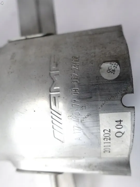 Mercedes Avgasrörsslut OEM 67277155 Vänster Bak image 5