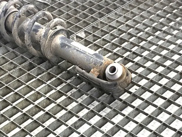 OEM 9807017 Vänster Bakfjädring MINI Countryman R60 image 3