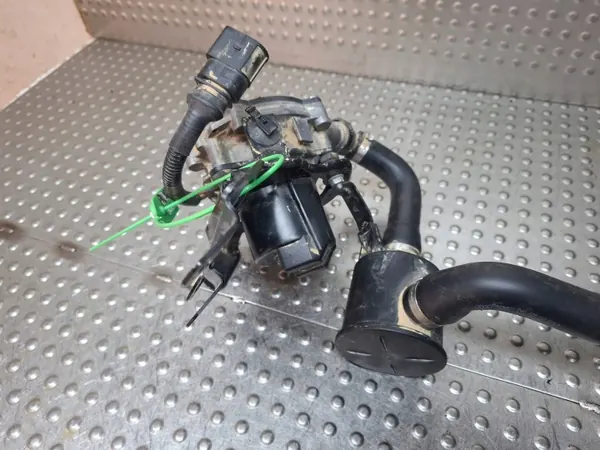 Sekundärluftpump OEM S26372984 för Audi A6 A7 image 3