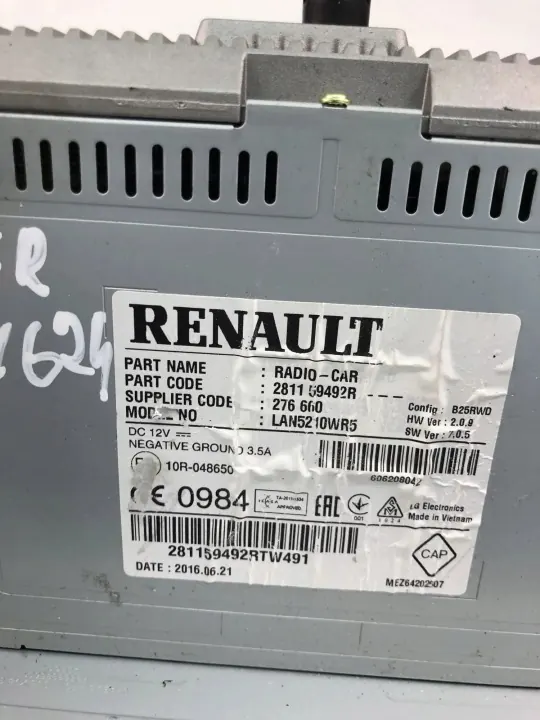 Renault Clio IV navigointinäyttö OEM 24672696 image 4