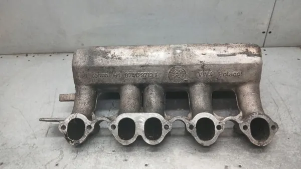 Käytetty imukansi OEM 074129713 VW T4 2.5TDI image 7