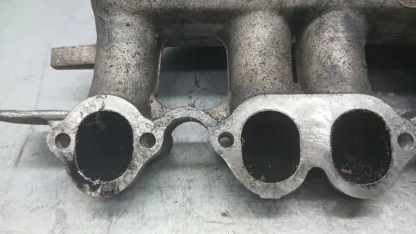 Käytetty imukansi OEM 074129713 VW T4 2.5TDI image 8