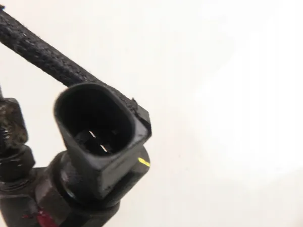 Bosch 0445110015 Injektor image 2