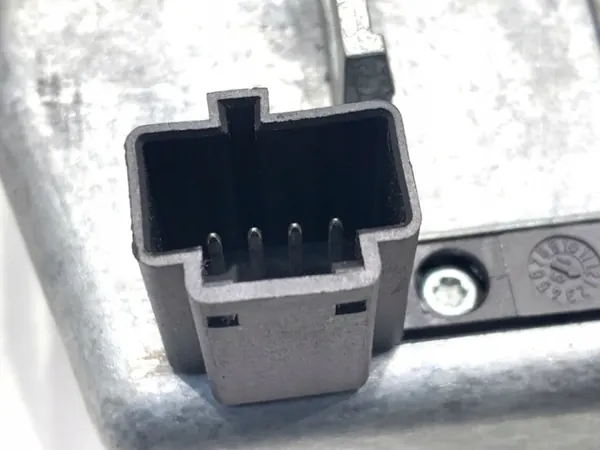 Módulo de bloqueio de direção OEM 32283480 Volvo S90 II image 4