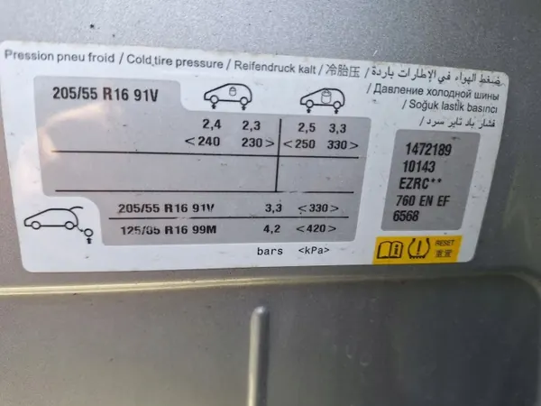 Peugeot OEM Vattenkylarrör för 308 II 2.0 HDi image 8