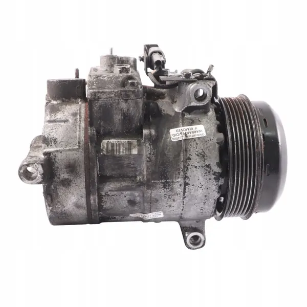 Compresor de AC Mercedes W204 W212 M276 A0008302300 image 8