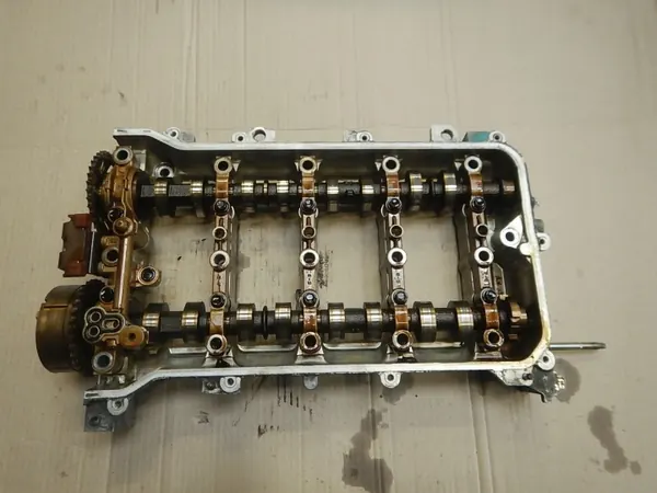 Base d'Arbre à Cames OEM Toyota 1.8 Hybride - Occasion image 2