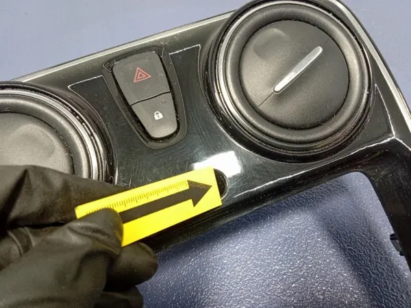 Dacia Lodgy mittluftventilgaller OEM 682607382R image 4