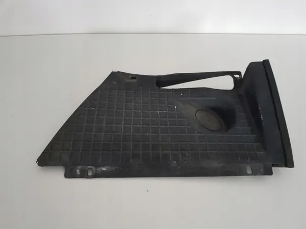 Mercedes W201 Jäähdyttimen ritilä OEM 2015050988 image 5