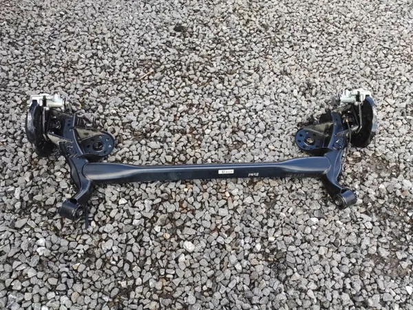 Achteras Compleet Ophanging Kia Stonic OEM image 7