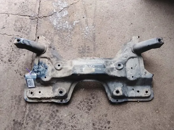 Motorbalk OEM 12528604 för Fiat Grande Punto 1.2B image 2