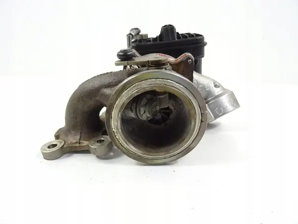 Turboaggregat SKODA FABIA III 1.0 TSI 04C145703H image 9